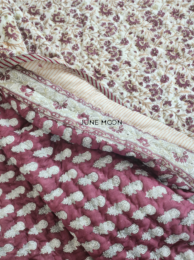 Gehna - Set of Quilt & Bedsheet