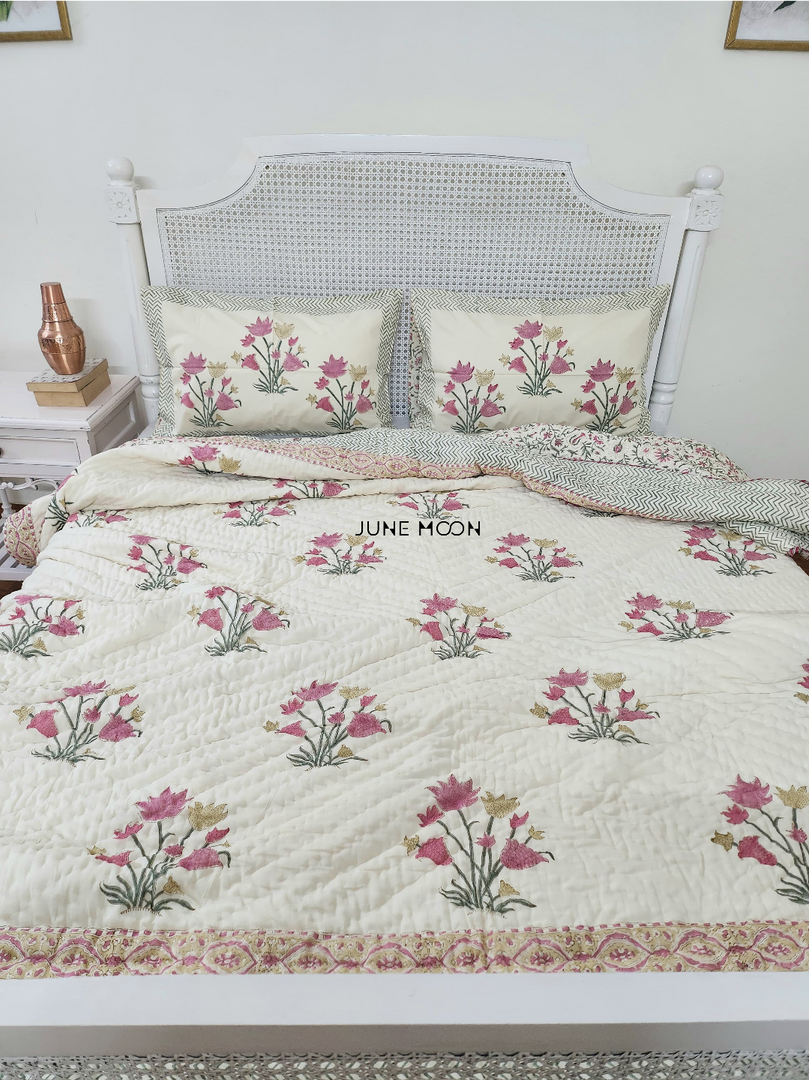 Umang - Set of Quilt & Bedsheet (Cream Base)