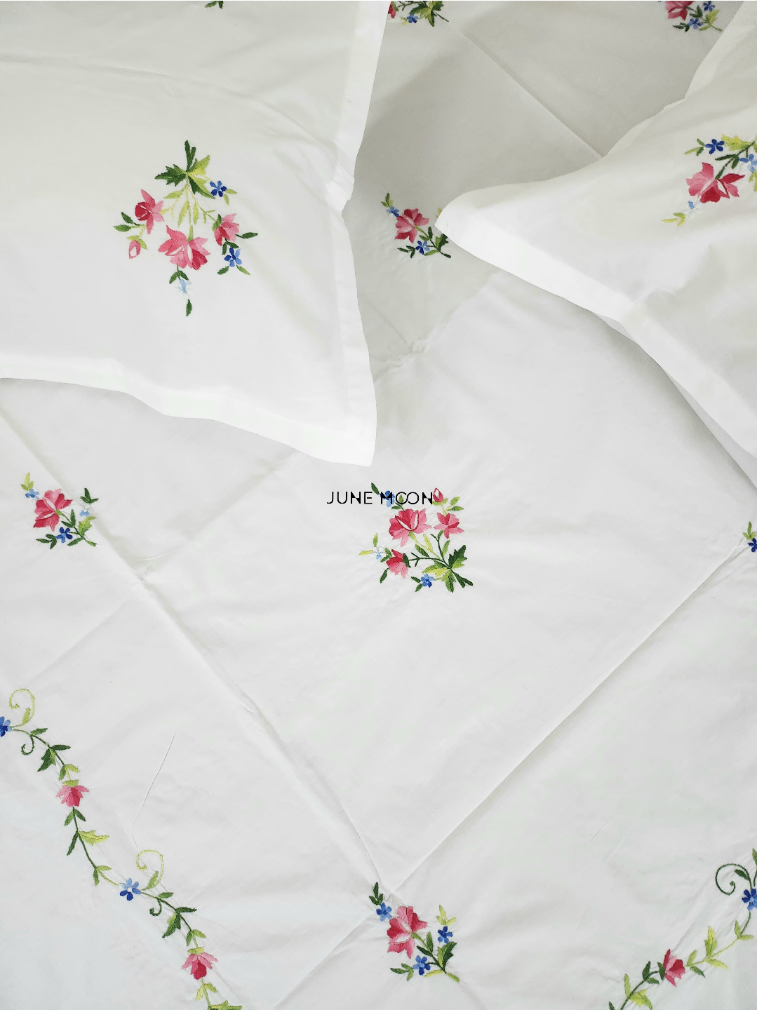 Roseate - Embroidered Bedsheet Set