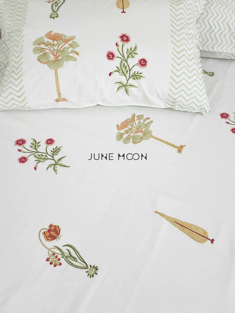 Lady Loves Beauty - Block Printed Bedsheet Set