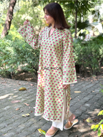 Load image into Gallery viewer, Nargis - Loose Fit Kurta
