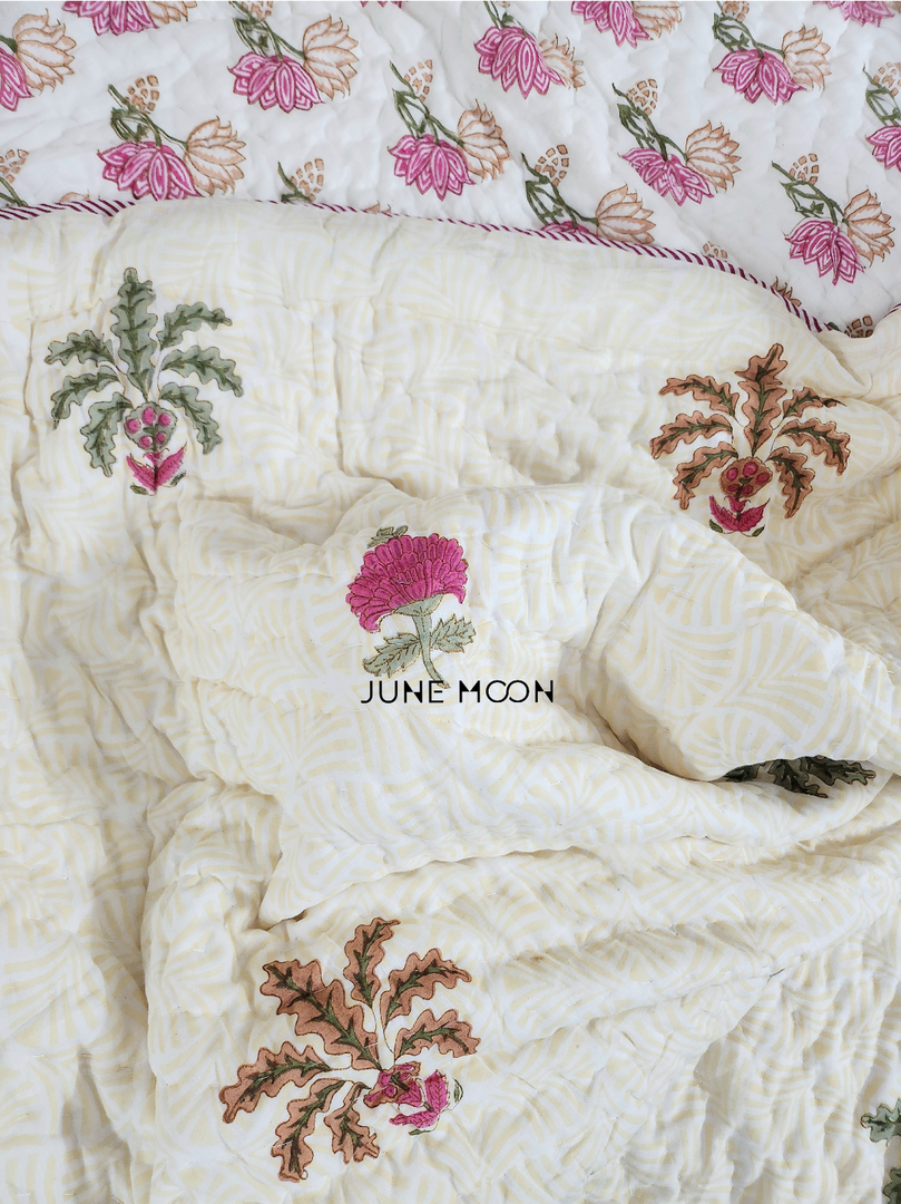 Afreen - Set of Quilt & Bedsheet