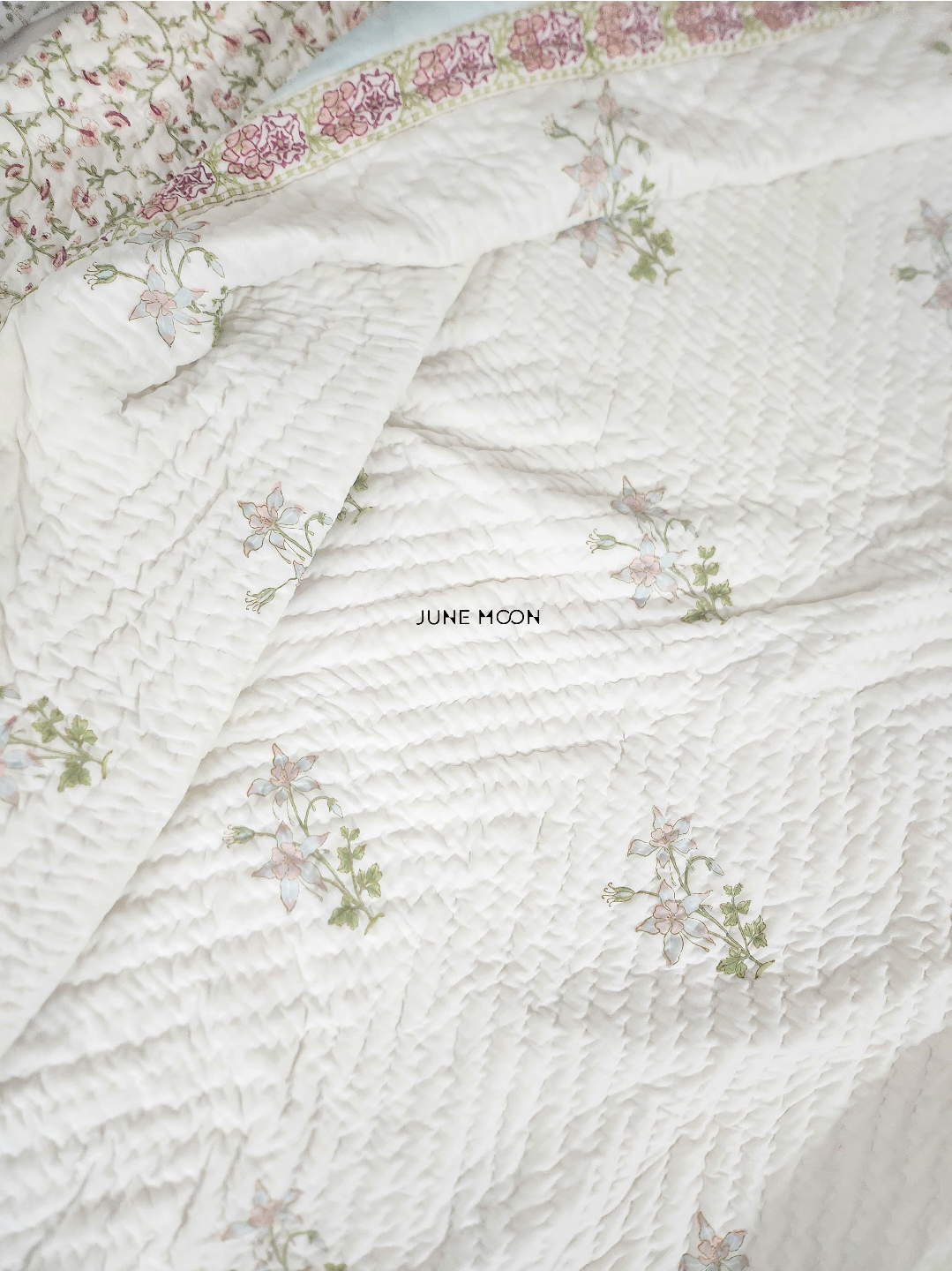 Darling Dainty - Block Printed Muslin Quilt