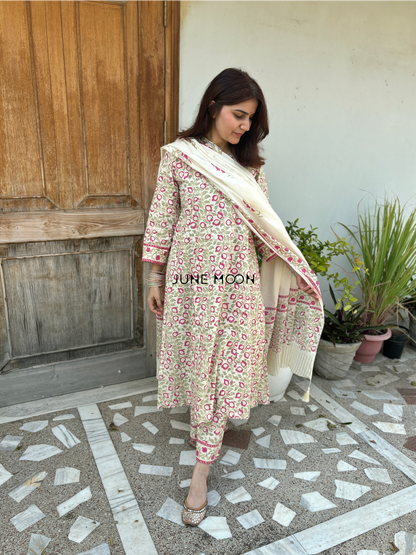 Dilnaaz - Block Printed Suit Set (Kurta, Pants &amp; Dupatta)