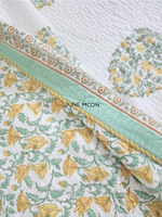 Load image into Gallery viewer, Basket of Gold - Quilted Bedcover Set
