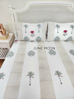 Load image into Gallery viewer, Mint To Be - Set of Quilt &amp; Bedsheet (Bedsheet - Cream Base)
