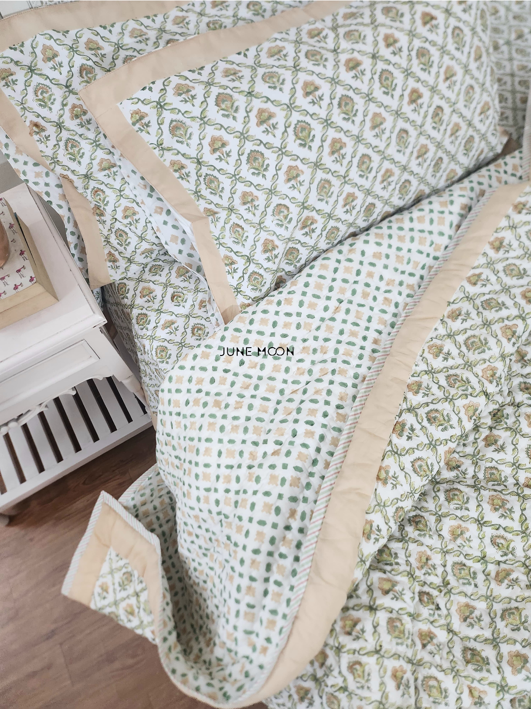 Albeli - Block Printed Muslin Quilt