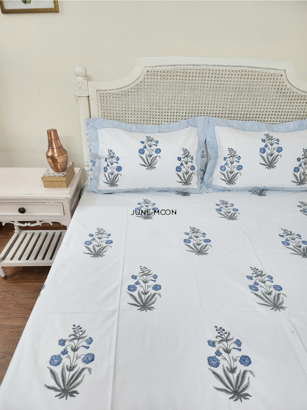 Falak - Set of Dohar &amp; Bedsheet