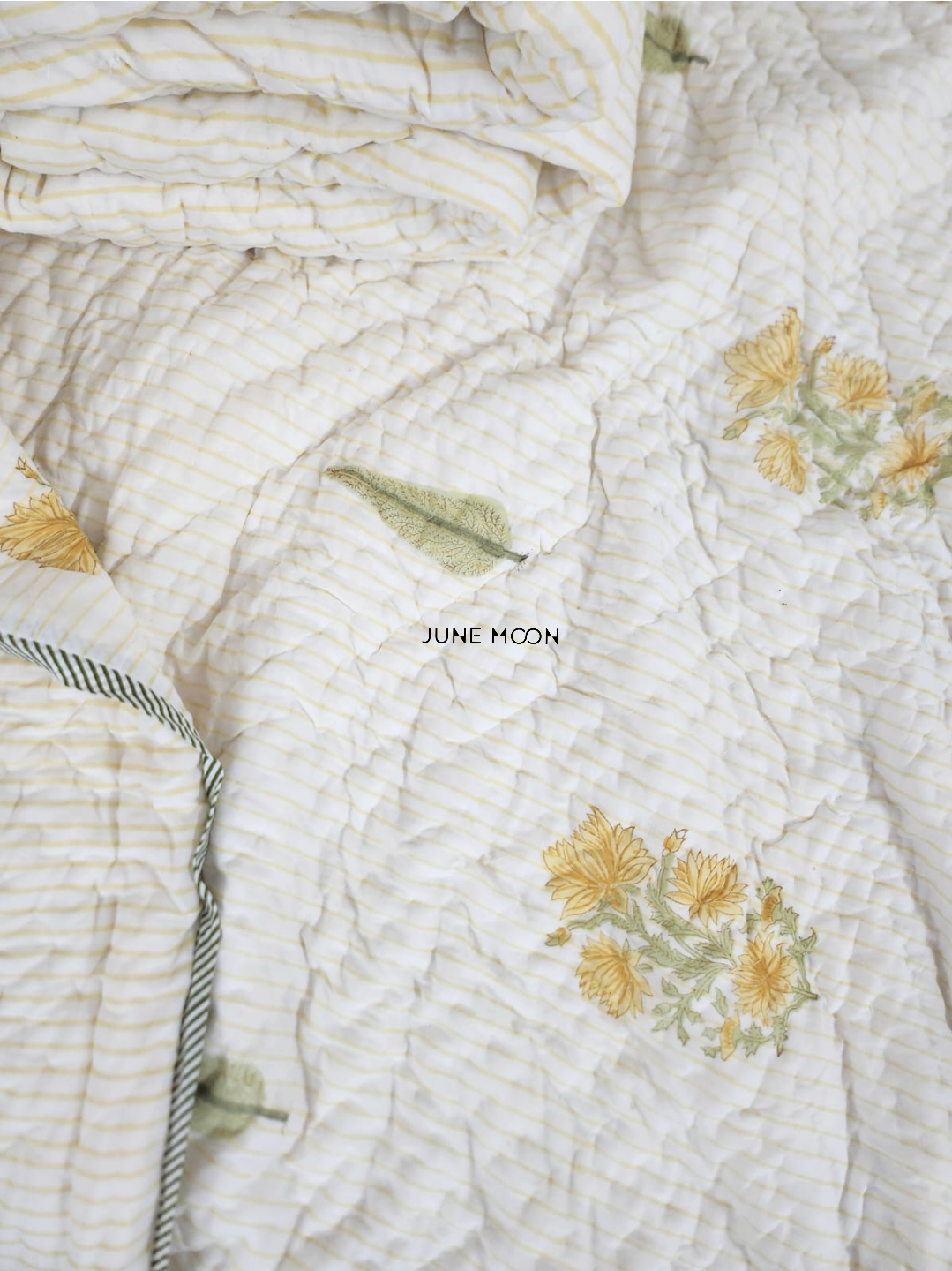 Sunny Nook - Set of 2 Single Quilts