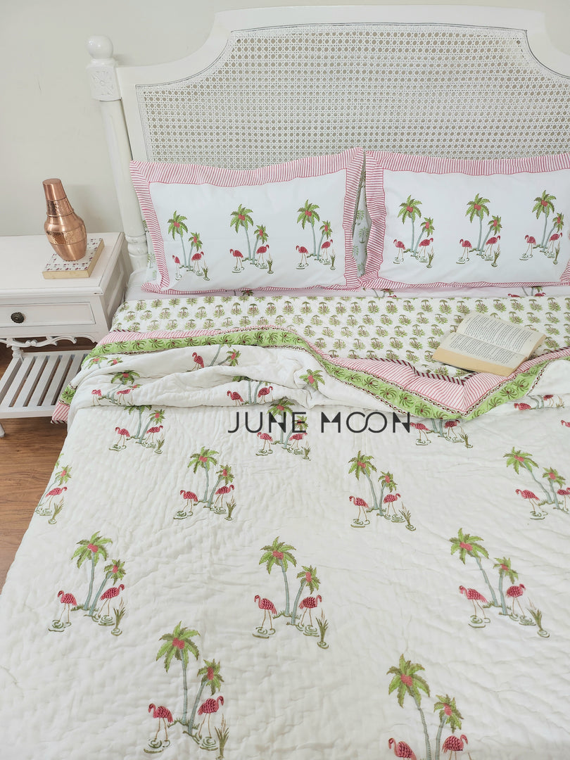 Calm Summer - Set of Quilt & Bedsheet