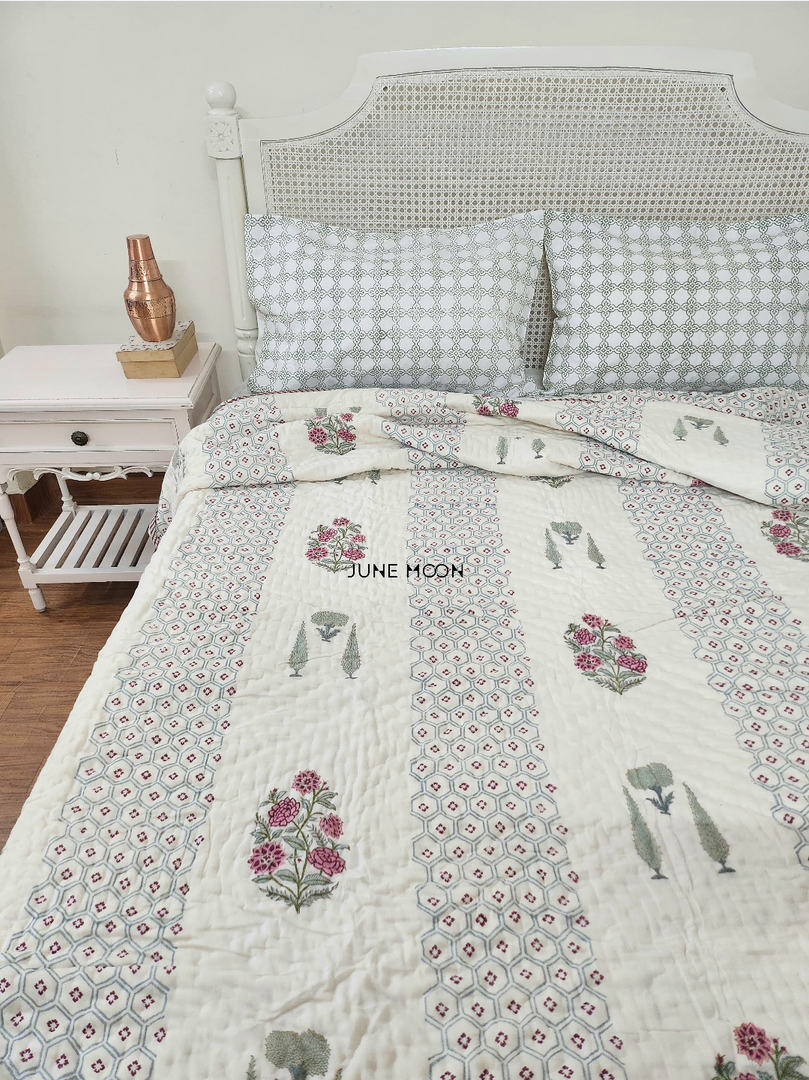 Old Tales - Block Printed Muslin Quilt