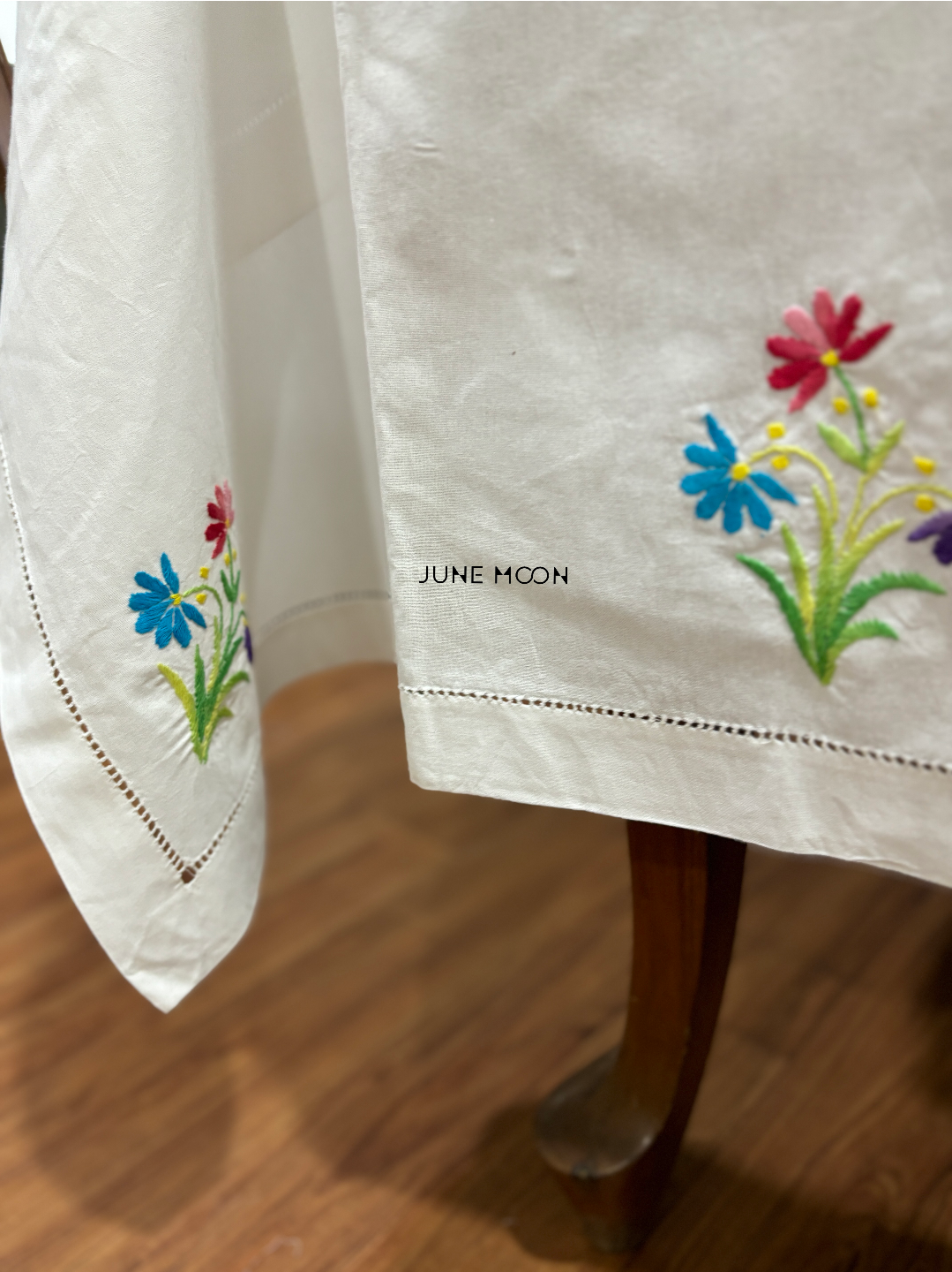 Jashan - Hand Embroidered 6 Seater Table Cover