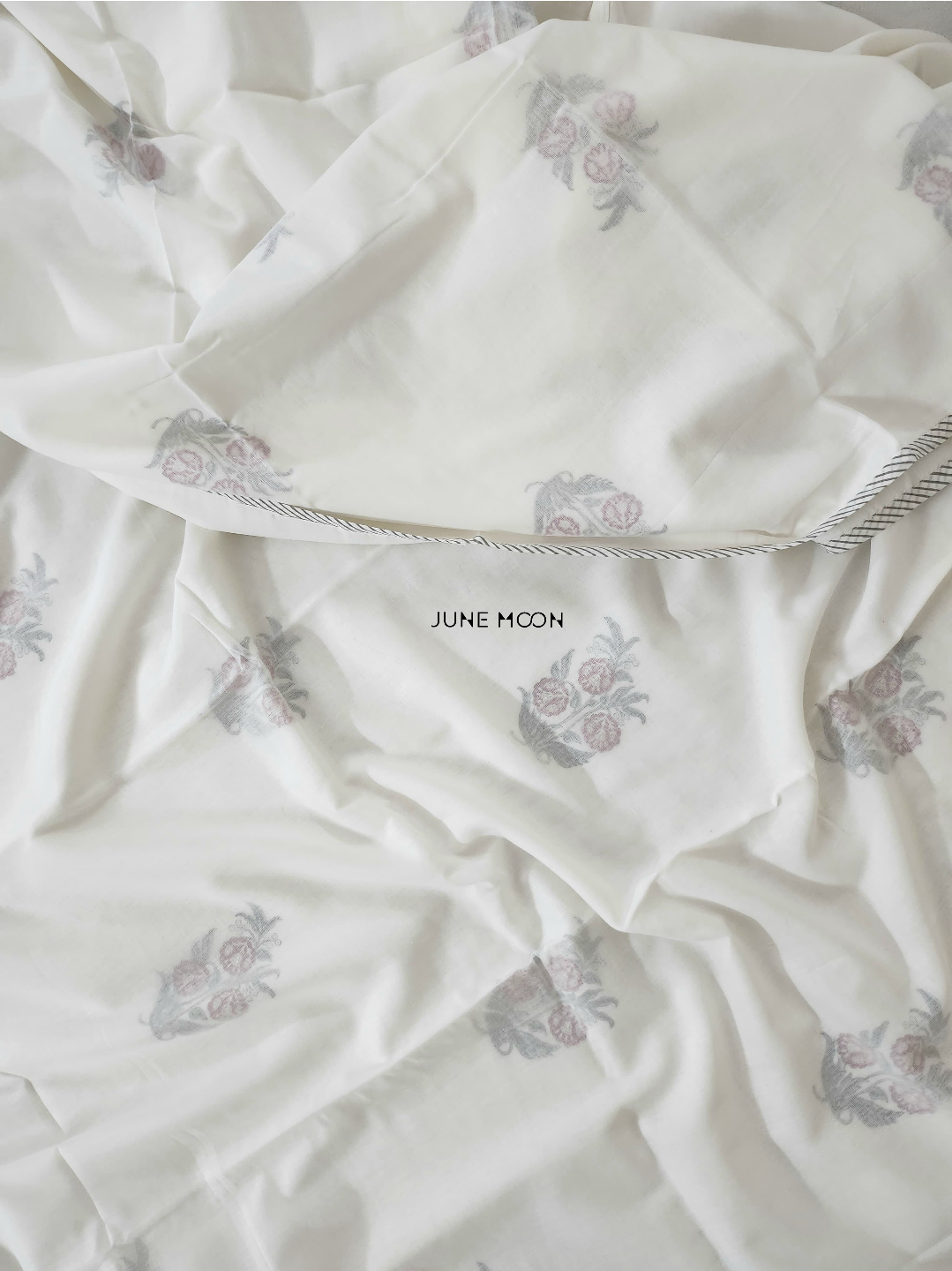 Pretty Peace - Block Printed Muslin Dohar