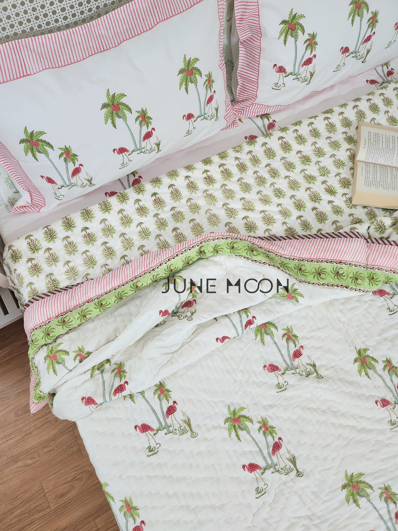 Calm Summer - Set of Quilt & Bedsheet