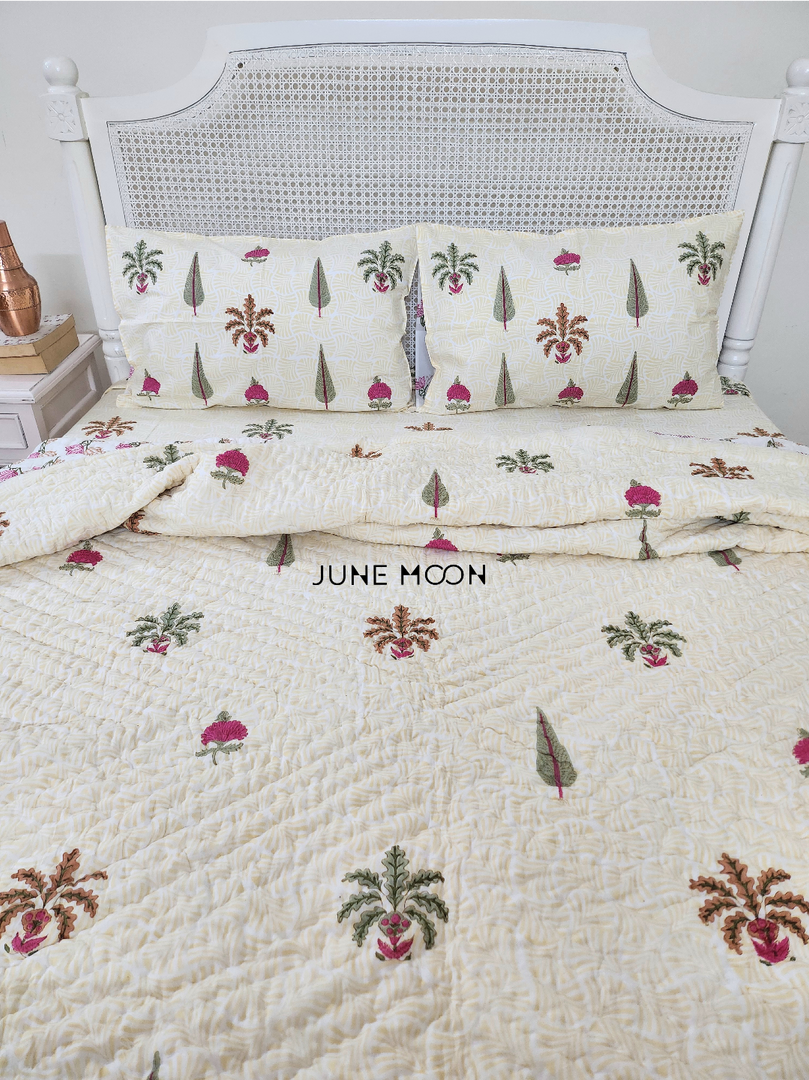 Afreen - Set of Quilt & Bedsheet