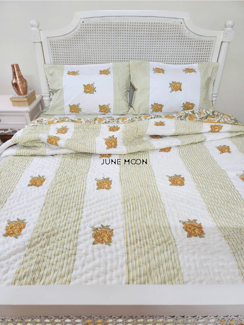 Women of Spring - Set of Quilt & Bedsheet