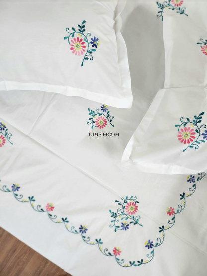 Sophia - Embroidered Bedsheet Set