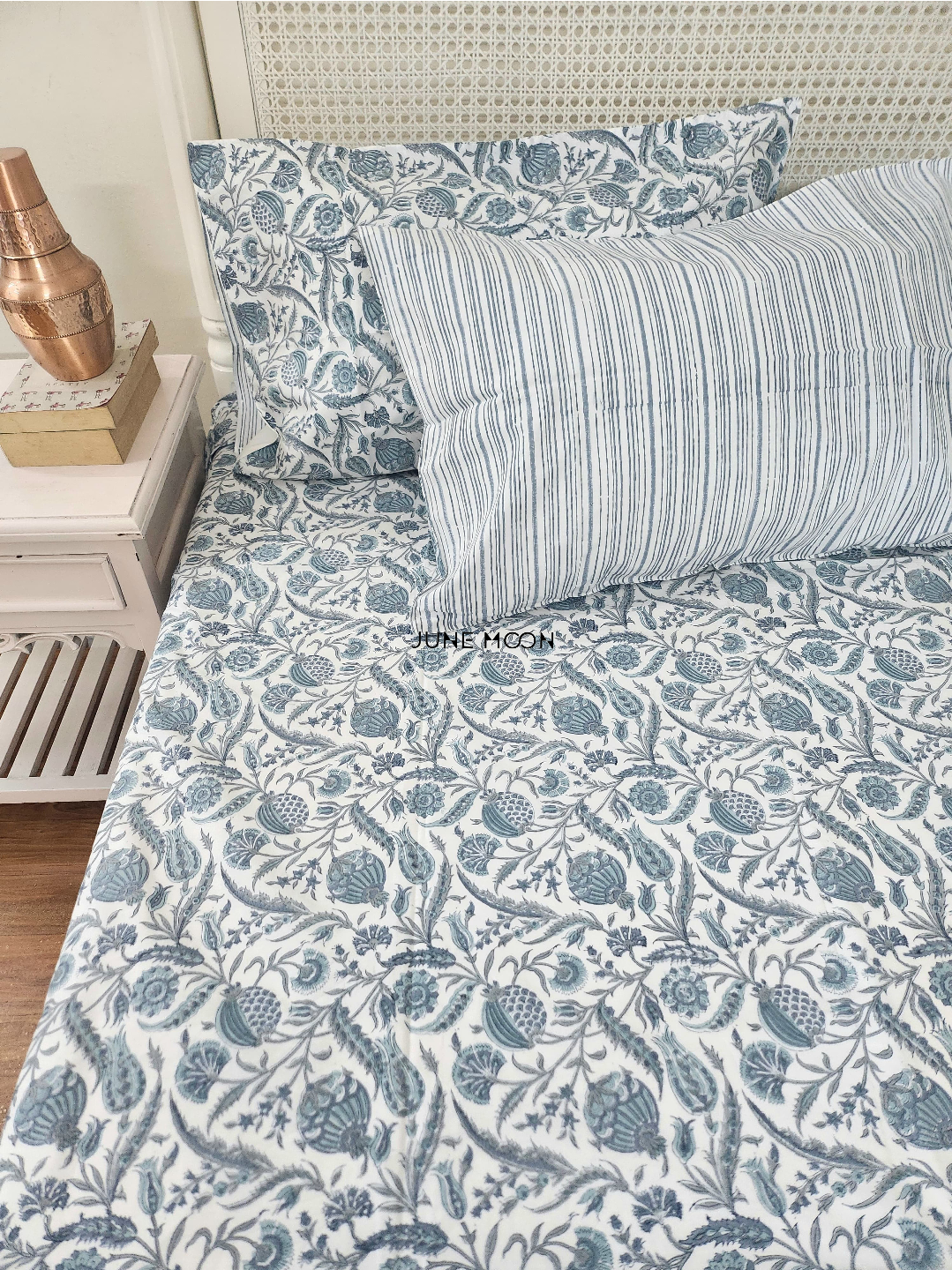 Saira - Block Printed Bedsheet Set