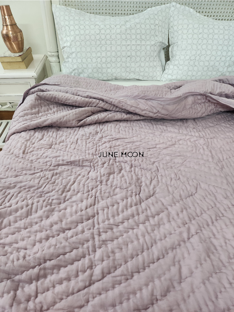 Paradise - Solid Cotton Quilt