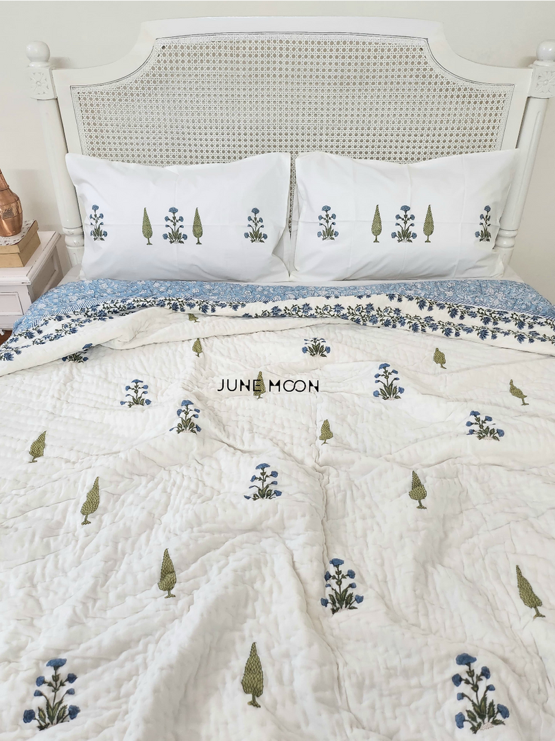 Chandni Bagh - Block Printed Muslin Quilt (108*108 Inch)
