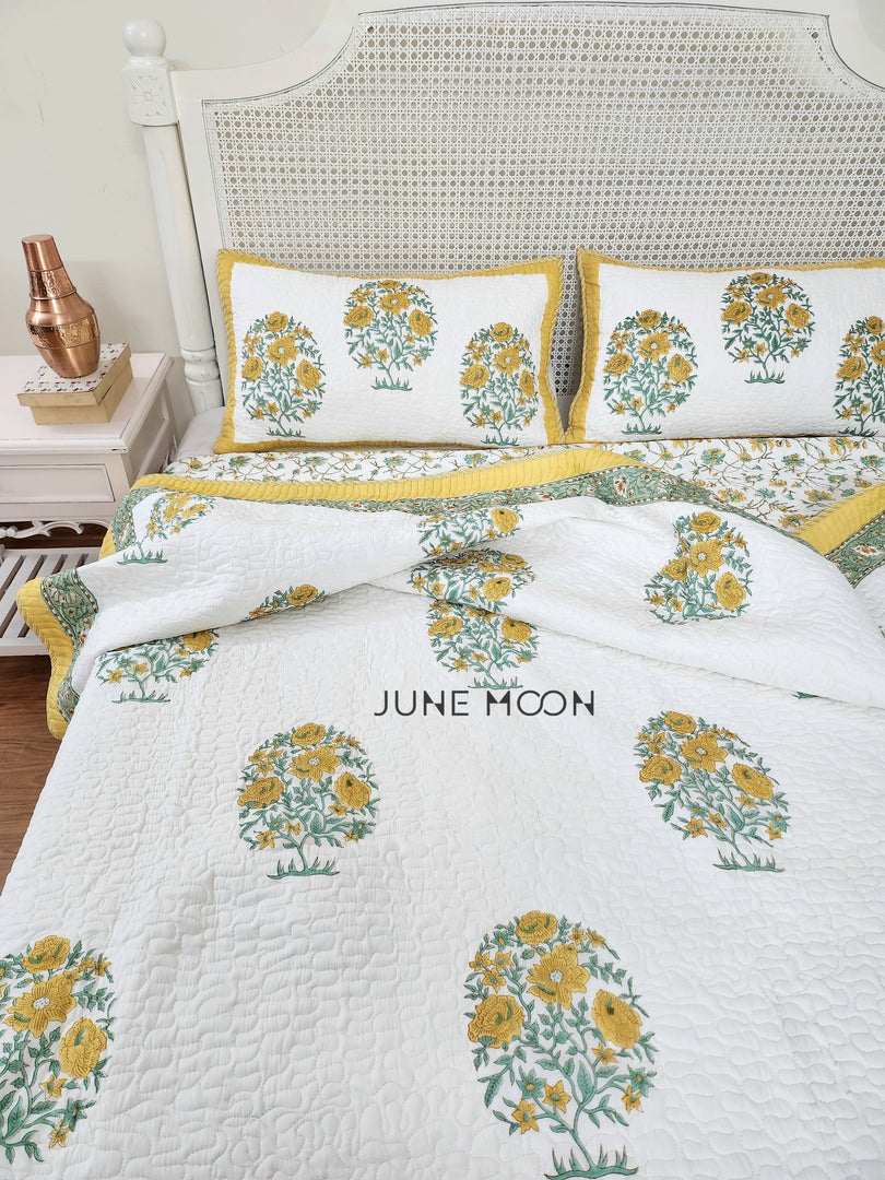 Golden Sand - Quilted Bedcover Set