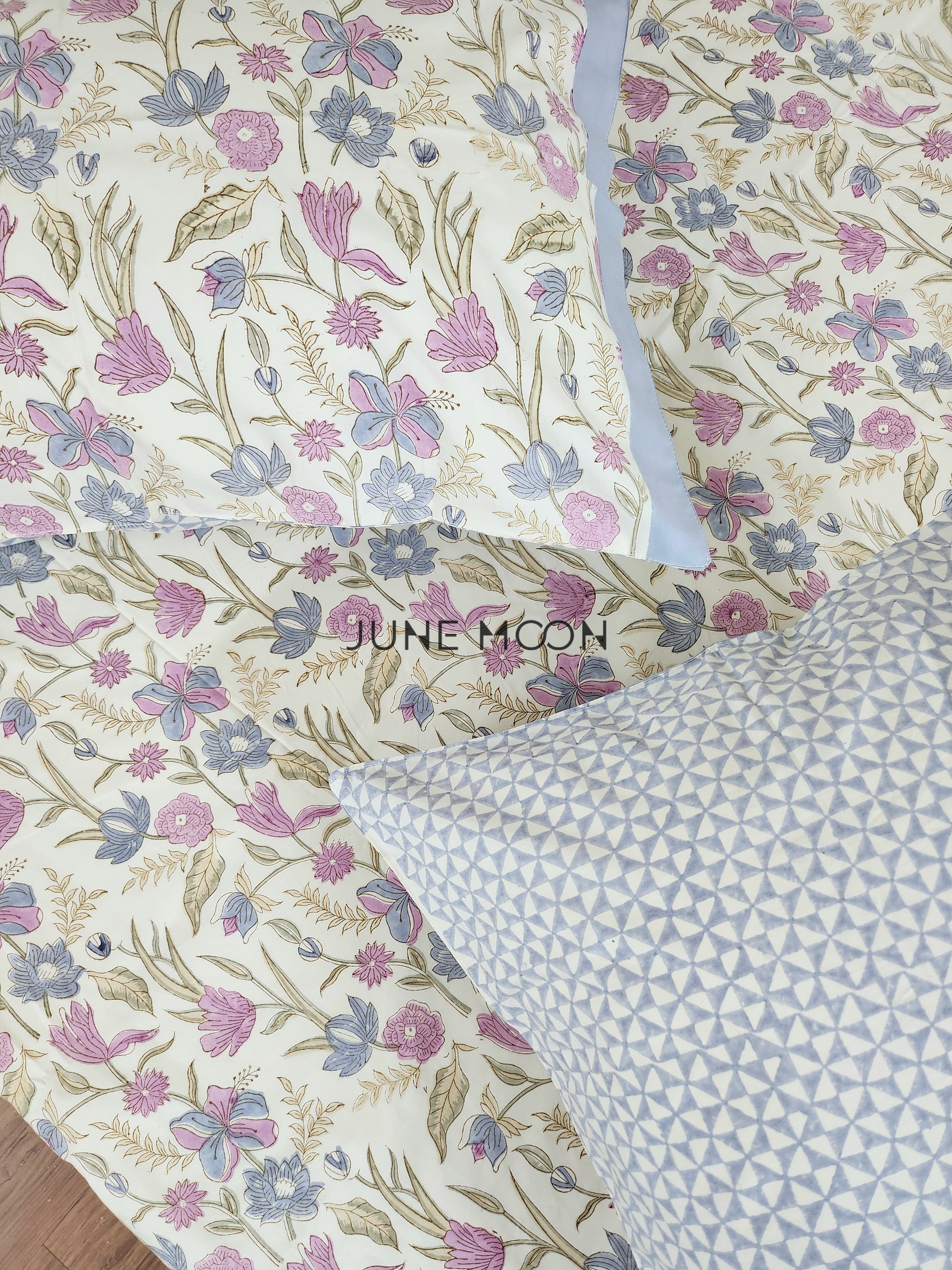 Lavendelle - Block Printed Bedsheet Set (Cream Base)