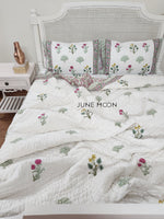 Load image into Gallery viewer, Princess Petals - Block Printed Muslin Quilt
