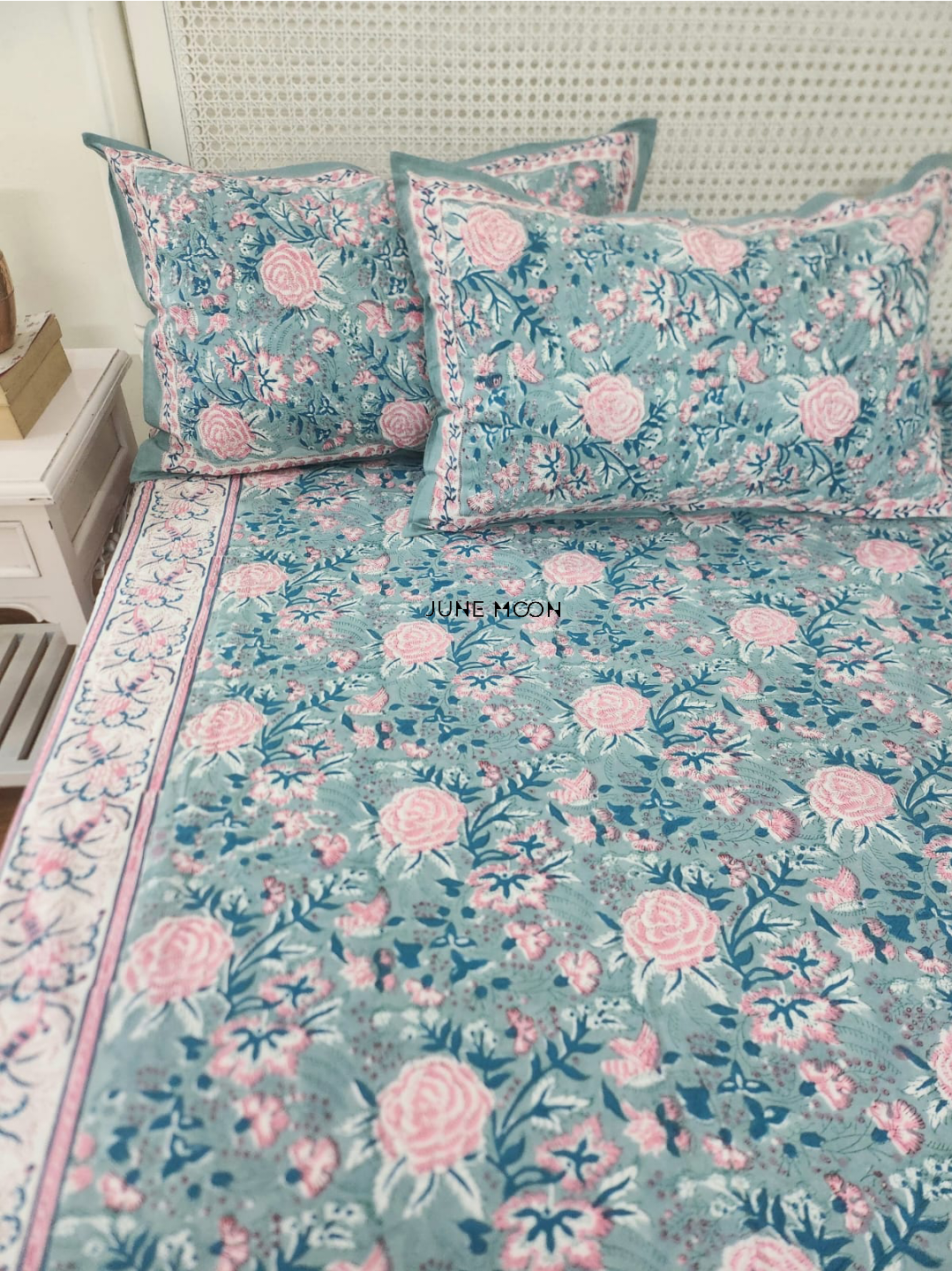 Uphaar - Pure Cotton Bedsheets