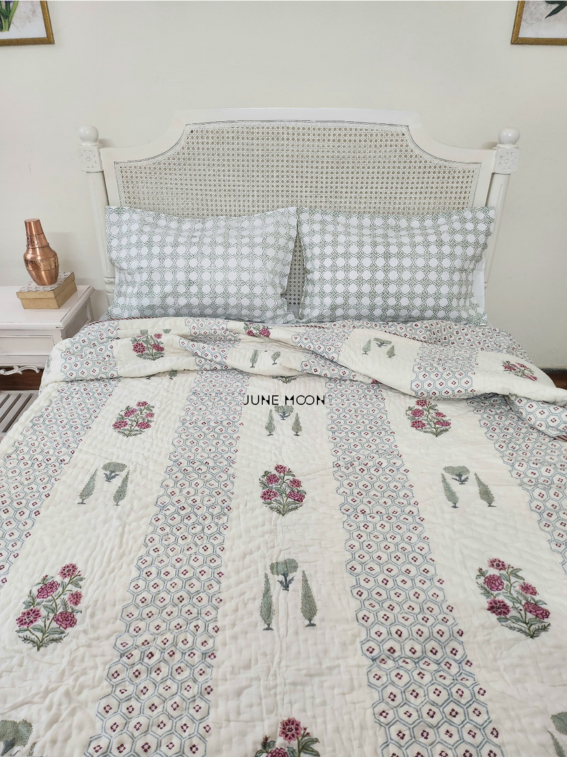 Old Tales - Block Printed Muslin Quilt