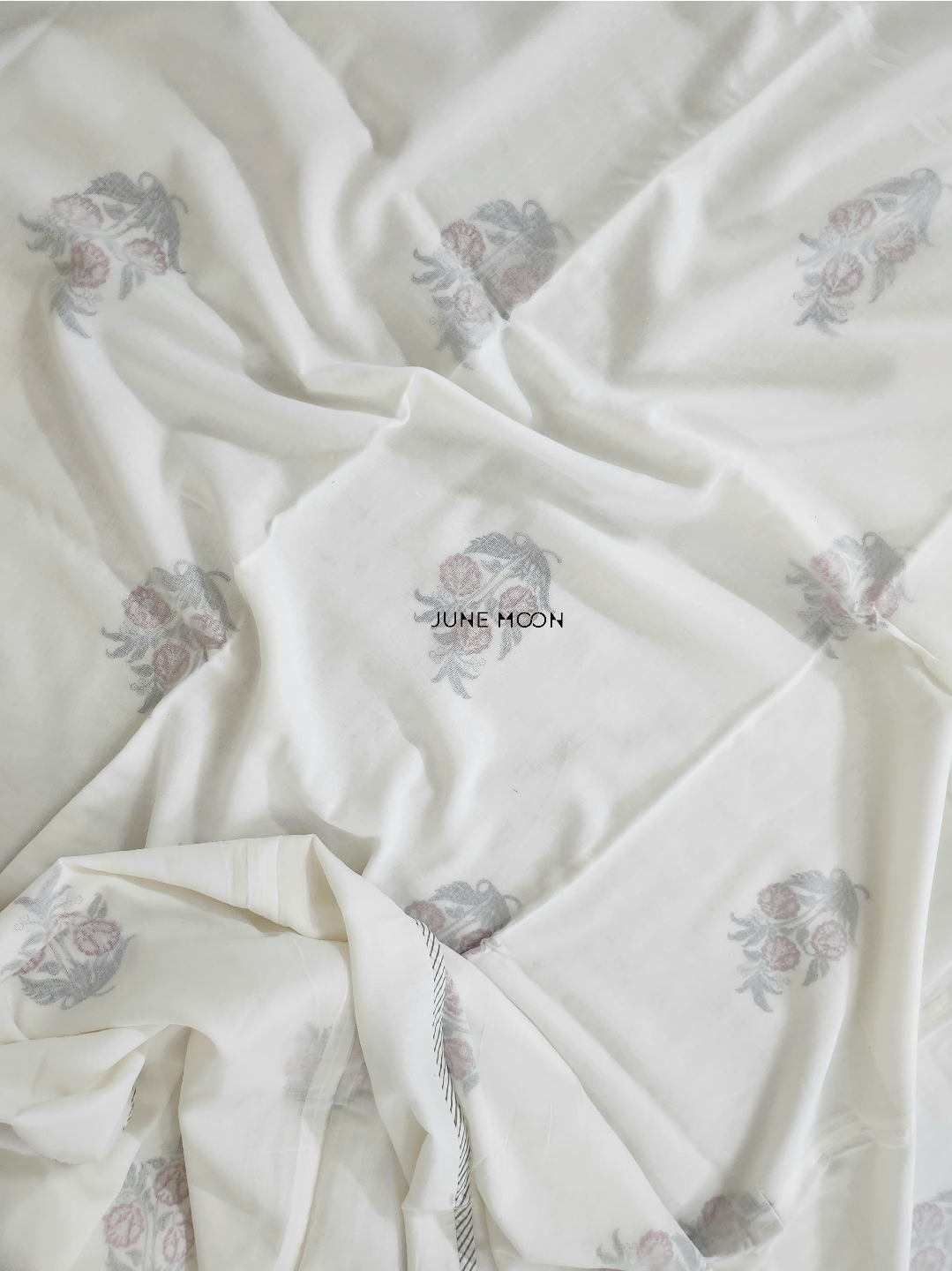 Pretty Peace - Block Printed Muslin Dohar