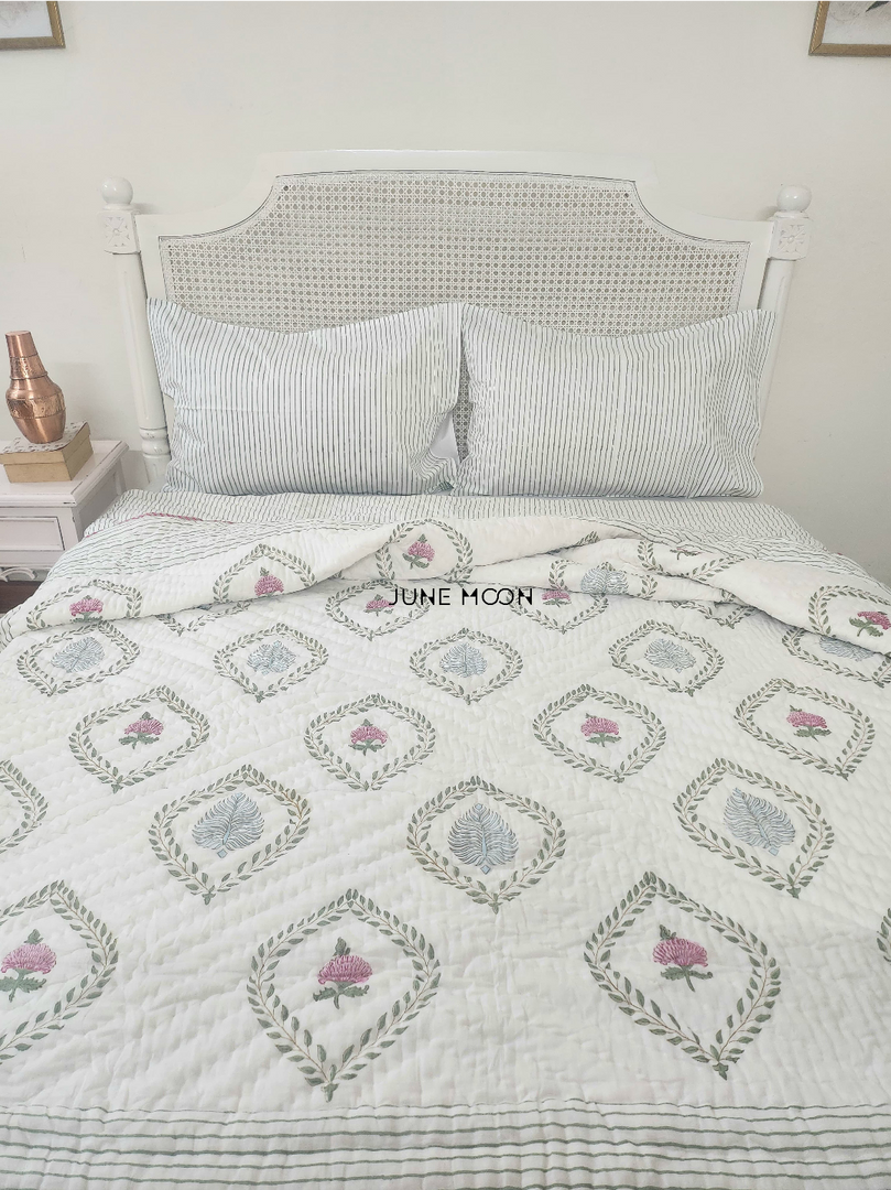 Autumn Rose - Block Printed Muslin Quilt