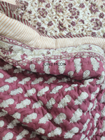 Load image into Gallery viewer, Gehna - Set of Quilt &amp; Bedsheet
