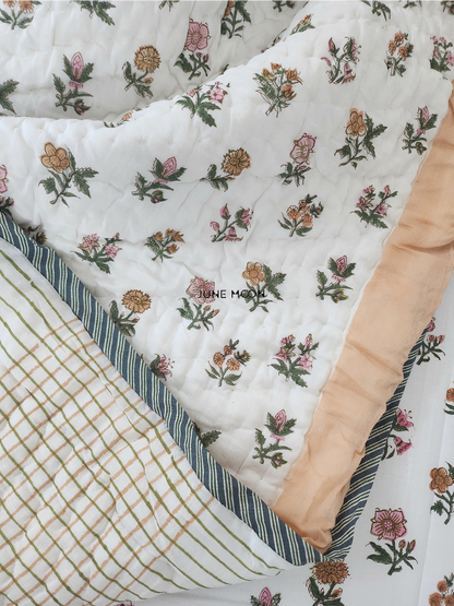 Barfi - Set of Quilt &amp; Bedsheet