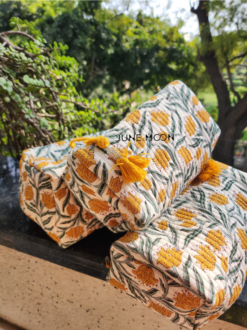 Naveli - Set of 3 Cosmetic Bags