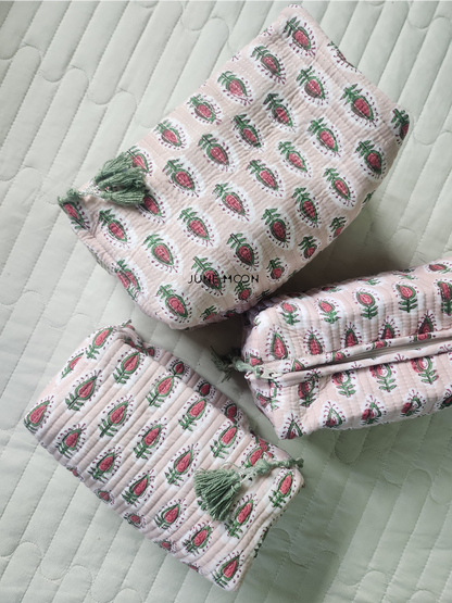 Naveli - Set of 3 Cosmetic Bags