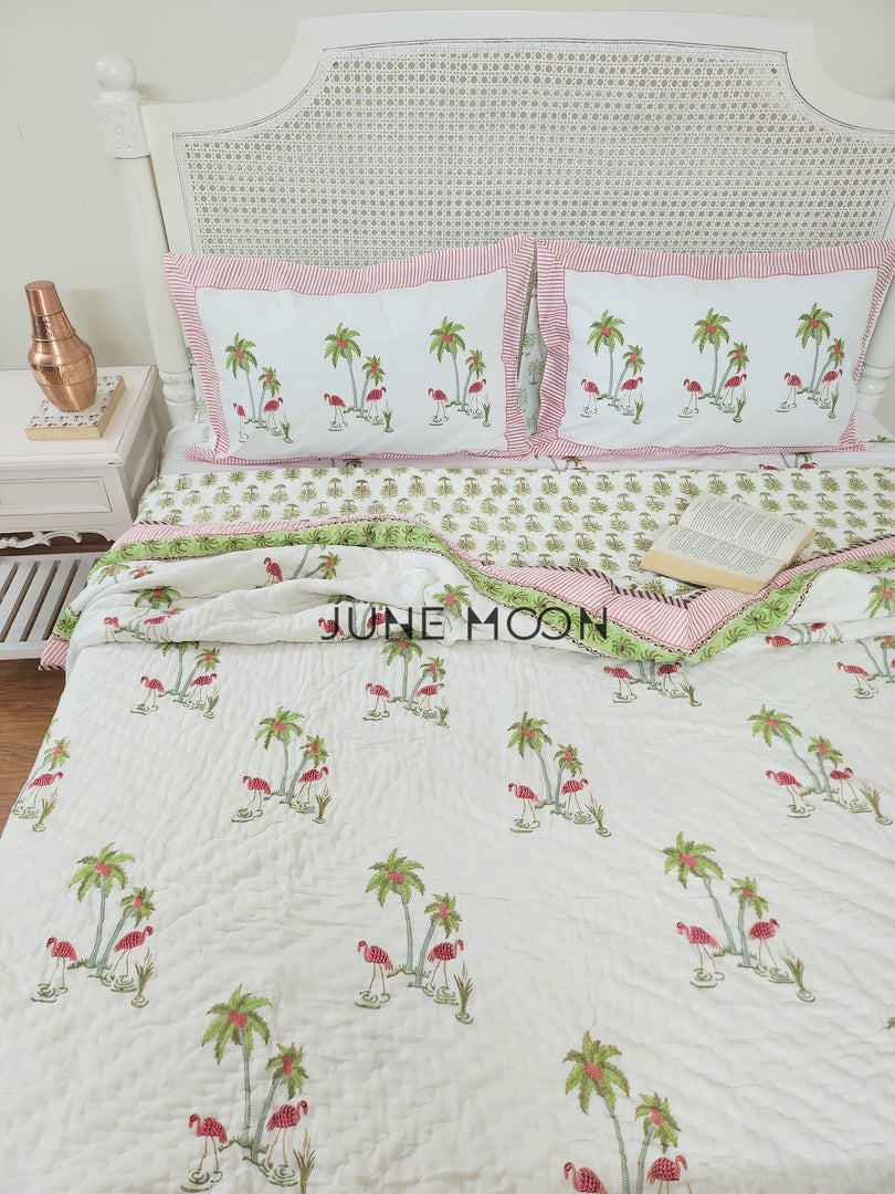 Calm Summer - Set of Quilt & Bedsheet