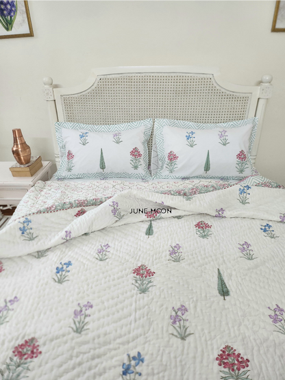 Sweet Hope - Set of Quilt &amp; Bedsheet