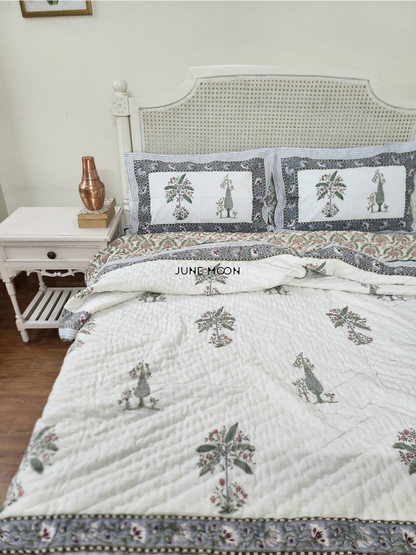 Summer Alley - Set of Quilt &amp; Bedsheet