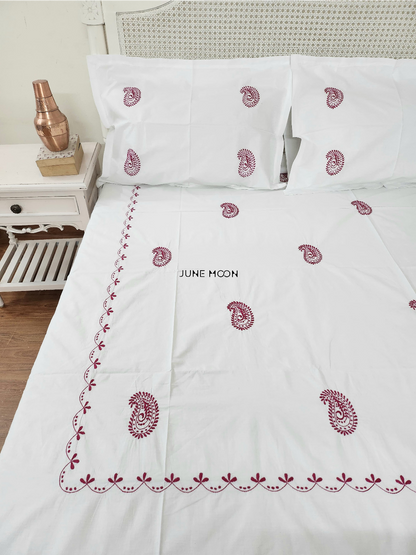 Eloise - Embroidered Bedsheet Set