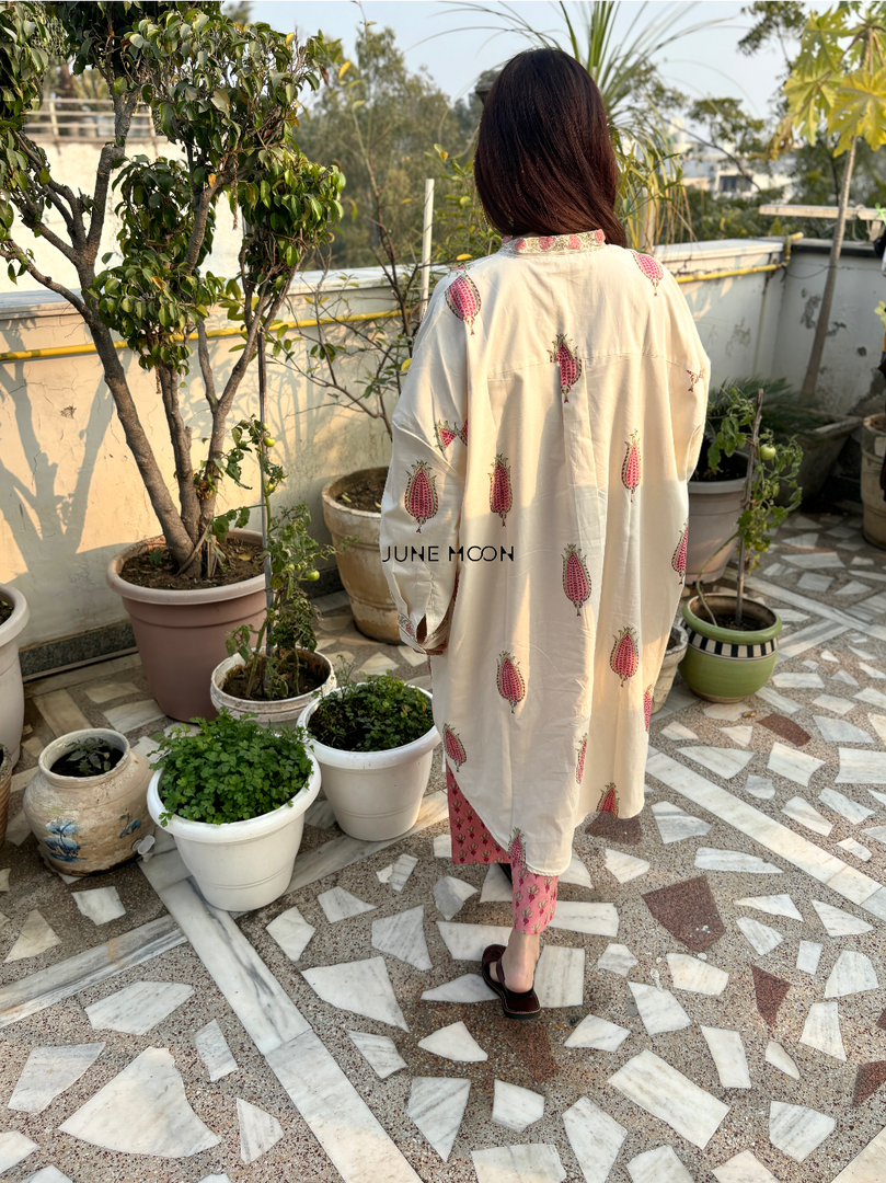 Heart Of Gold - Boxy Fit High Low Lined Kurta Set (Kurta & Pants)