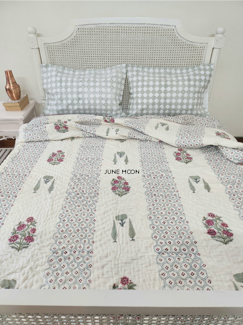 Old Tales - Block Printed Muslin Quilt