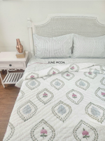 Load image into Gallery viewer, Autumn Rose - Block Printed Muslin Quilt