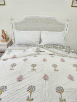 Load image into Gallery viewer, Elle &amp; Rose - Block Printed Muslin Quilt
