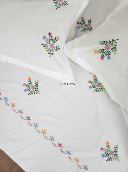 Katherine - Embroidered Bedsheet Set