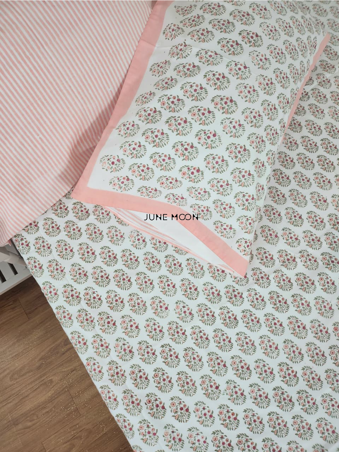 Nikhaar - Block Printed Bedsheet Set