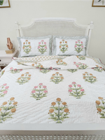 Load image into Gallery viewer, Evening In Rome - Set of Quilt &amp; Bedsheet