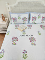 Load image into Gallery viewer, Floresta - Set of Quilt &amp; Bedsheet
