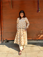 Load image into Gallery viewer, Zohra - Block Printed Kurta