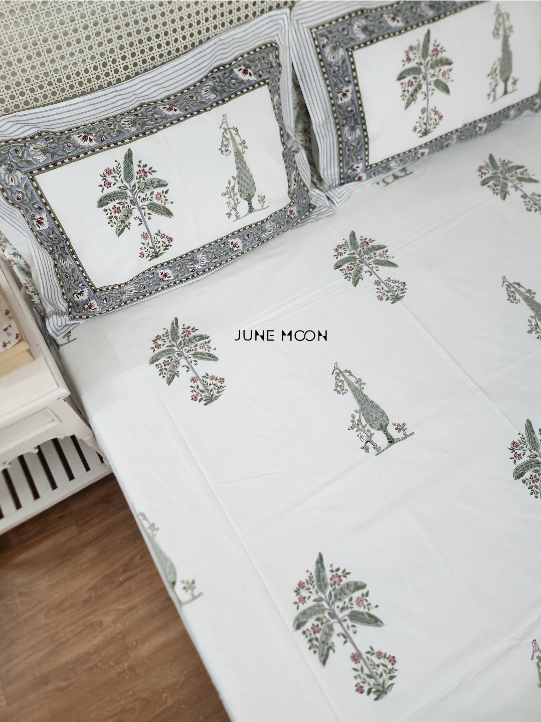 Summer Alley - Block Printed Bedsheet Set