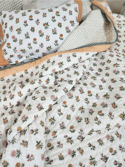 Barfi - Set of Quilt &amp; Bedsheet